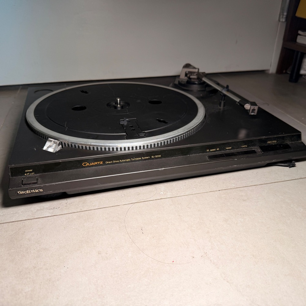 Technics SL-QD33 Turntable Direct Drive  Parts Repair Automatic Black Japan